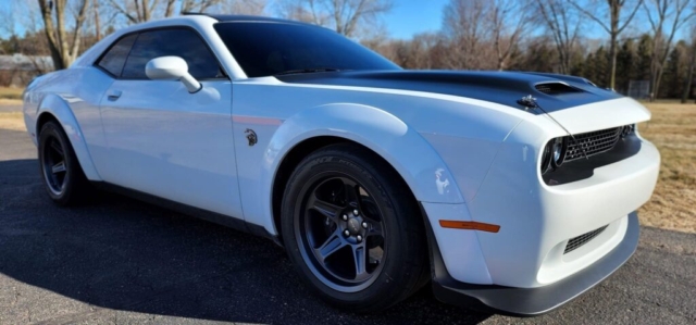 Automotive project - Dodge Challenger SRT